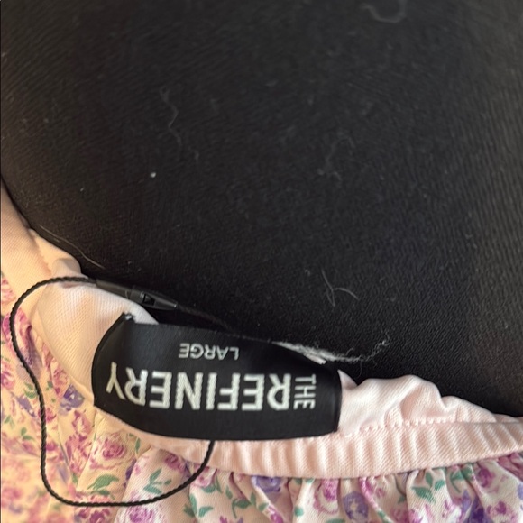 Pink Off-Shoulder Ruffled Dress - Picture 6 of 6